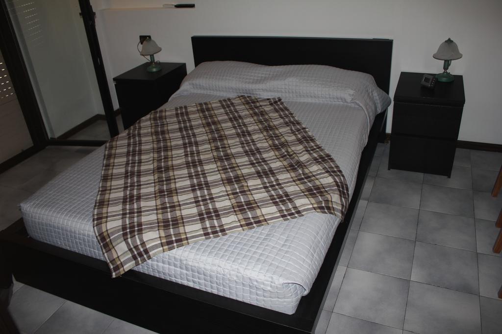 Bed & Bacco Apartment Бергамо Стая снимка