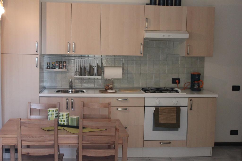 Bed & Bacco Apartment Бергамо Стая снимка